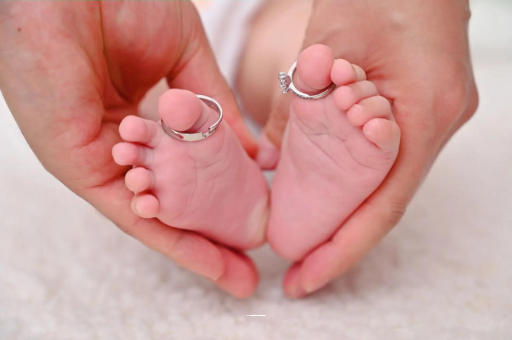 东方7个月孕妇肚子疼